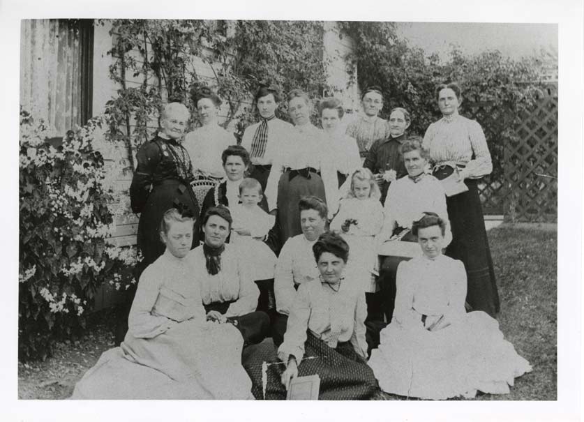 Members of the La Loma Club, c. 1902. 